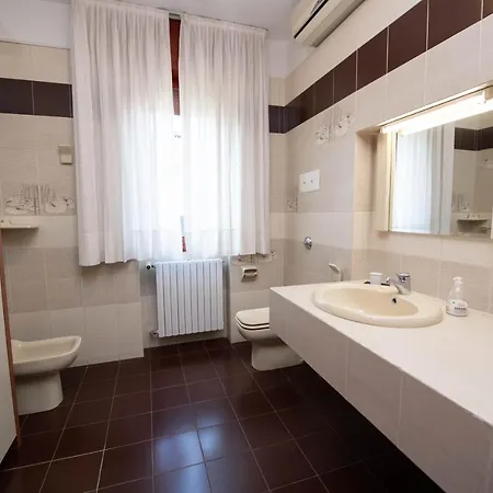 Apartamento Abc Salò
